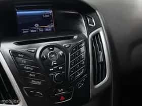 Ford Focus thumbnail 17