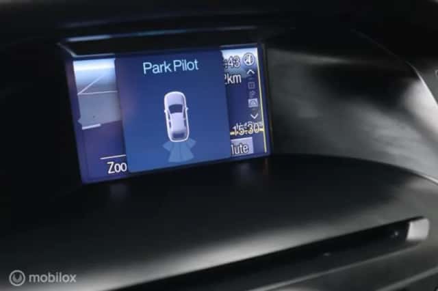 Ford Focus (2014) thumbnail 21