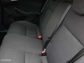 Ford Focus thumbnail 27