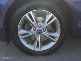 Ford Focus thumbnail 30