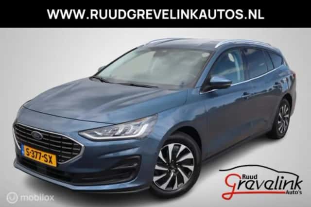 Ford Focus (2023) thumbnail 1
