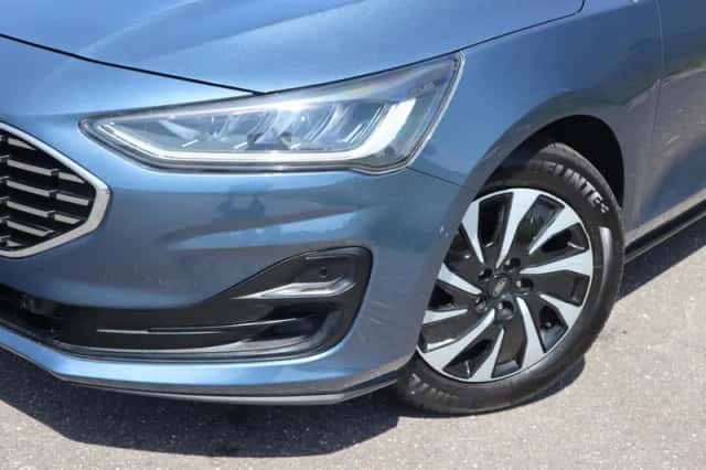 Ford Focus (2023) thumbnail 2