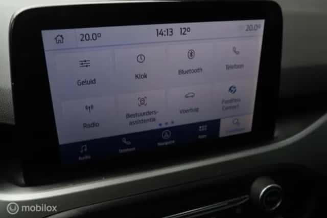 Ford Focus (2023) thumbnail 19