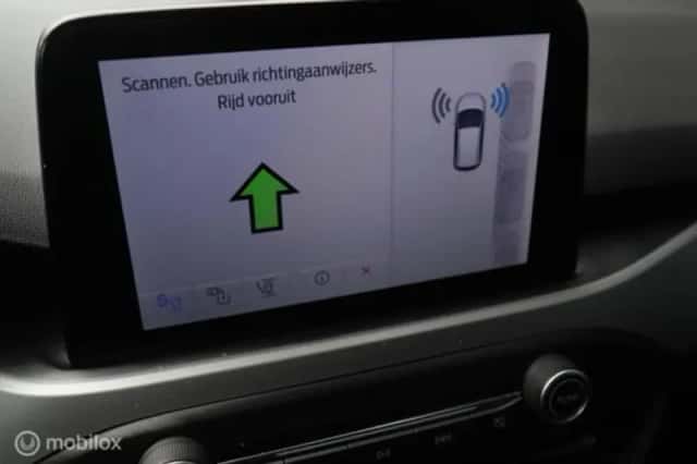 Ford Focus (2023) thumbnail 22