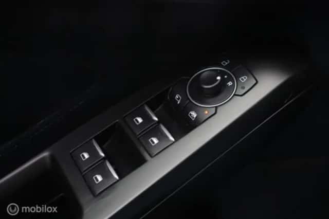 Ford Focus (2023) thumbnail 30