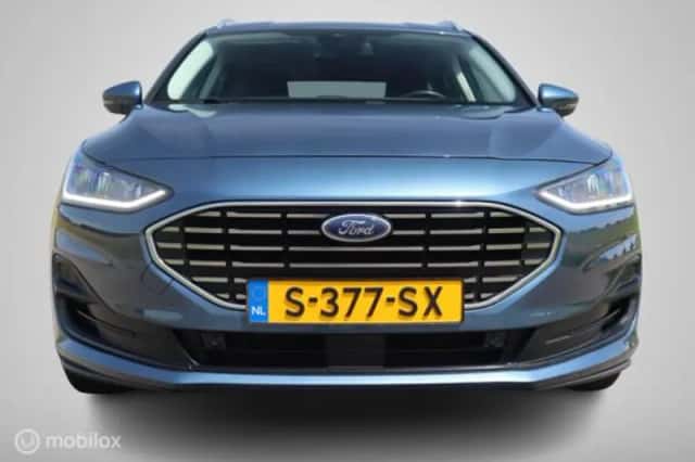 Ford Focus (2023) thumbnail 4