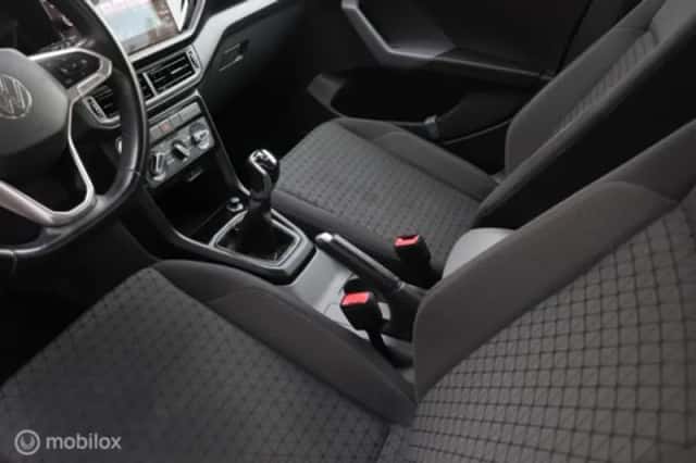 Volkswagen T-Cross (2021) thumbnail 23