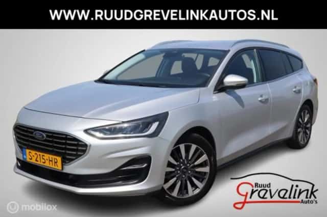 Ford Focus (2023) thumbnail 1