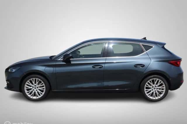 SEAT Leon (2020) thumbnail 6