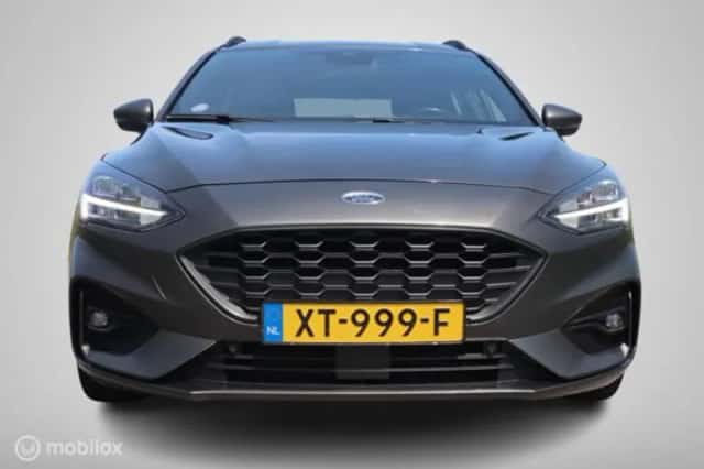 Ford Focus (2019) thumbnail 5