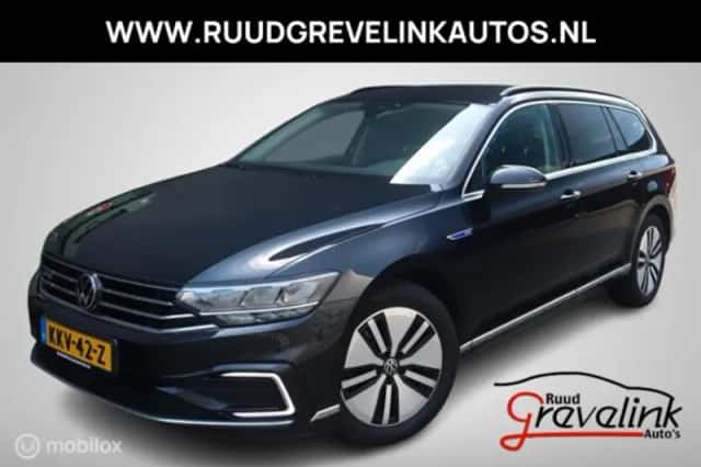 Volkswagen Passat (2026) thumbnail 1