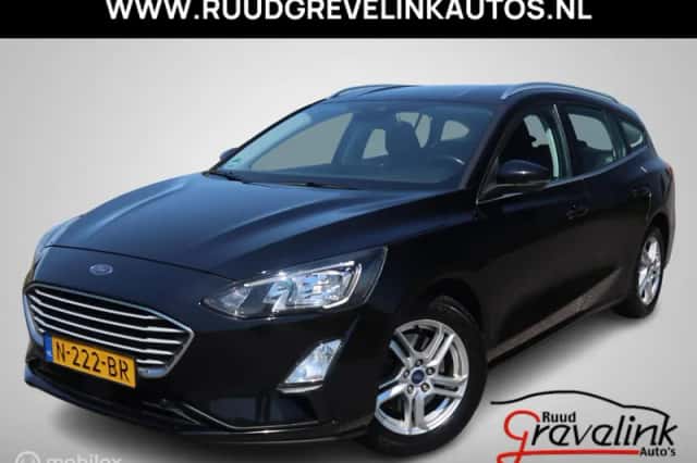 Ford Focus (2021) thumbnail 1