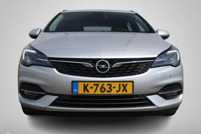 Opel Astra Sports Tourer (2021) thumbnail 4