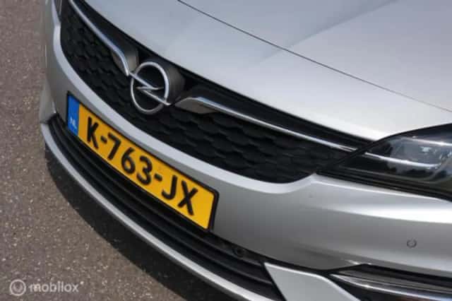 Opel Astra (2021) thumbnail 5
