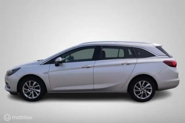 Opel Astra (2021) thumbnail 6