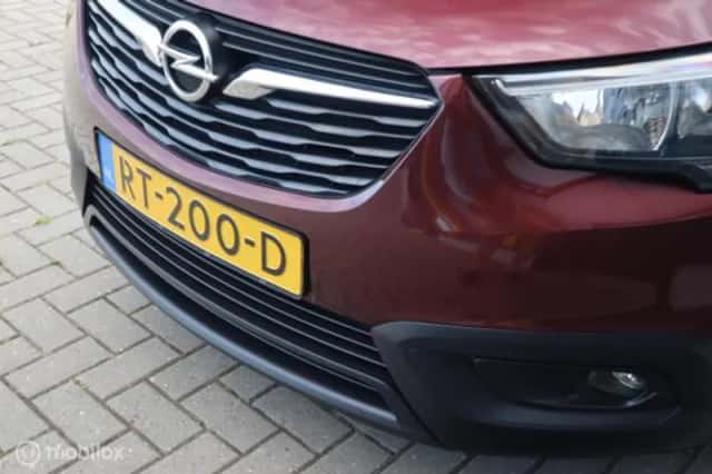 Opel Crossland (2018) thumbnail 4