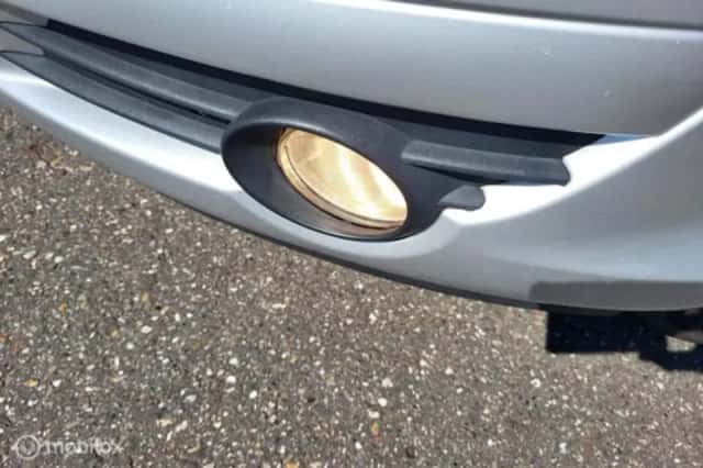 Opel Corsa (2011) thumbnail 4