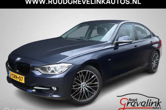 BMW 3-Serie (2013) thumbnail 1