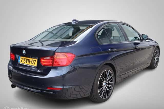 BMW 3-Serie (2013) thumbnail 3