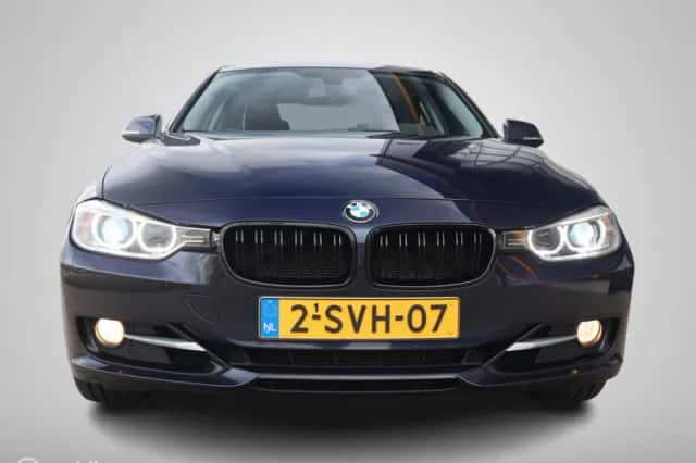 BMW 3-Serie (2013) thumbnail 4