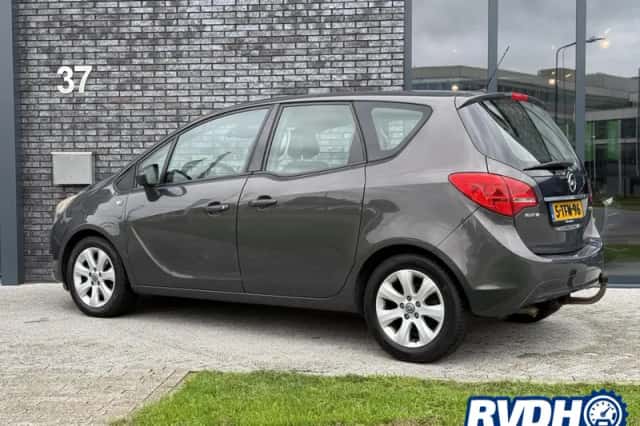 Opel Meriva (2014) thumbnail 6