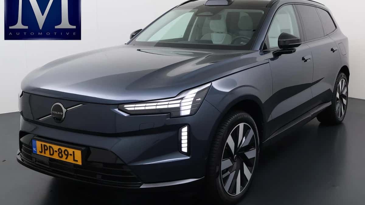 Volvo EX90 (2025) — foto 1