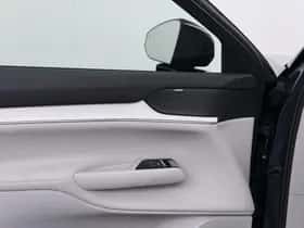 Volvo EX90 (2025) thumbnail 18