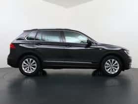 Volkswagen Tiguan (2020) thumbnail 9
