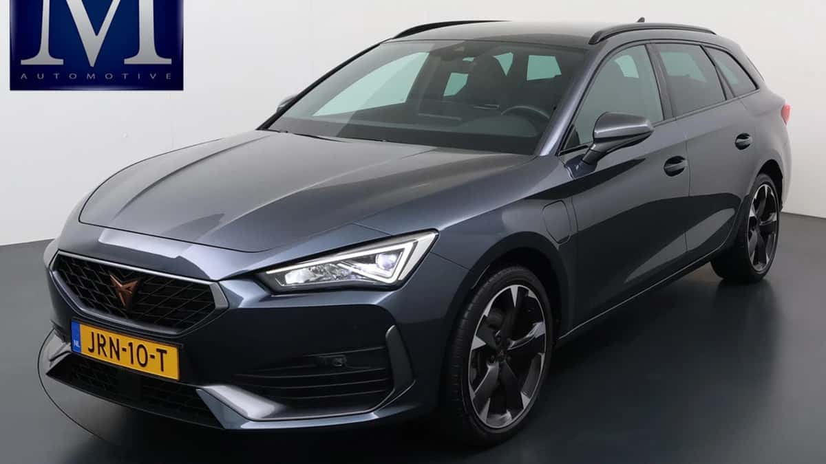 CUPRA Leon Sportstourer (2022) — foto 1