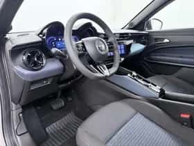 Alfa Romeo Junior (2025) thumbnail 17