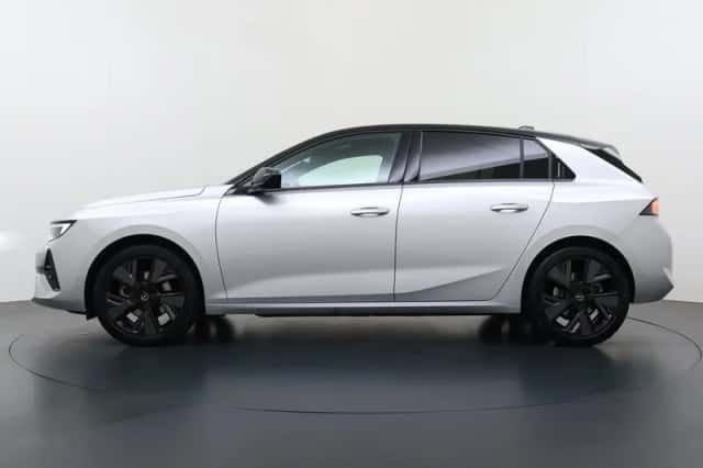 Opel Astra (2024) thumbnail 6