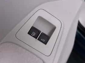 Volkswagen Tiguan (2022) thumbnail 19