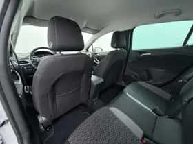 Opel Astra thumbnail 21