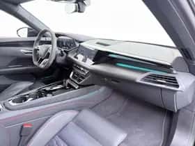 Audi e-tron GT (2023) thumbnail 49