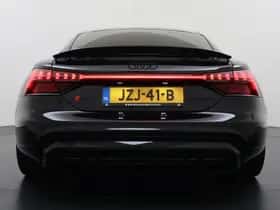 Audi e-tron GT (2023) thumbnail 7
