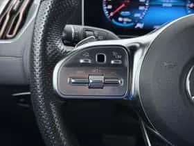 Mercedes-Benz EQC (2020) thumbnail 36