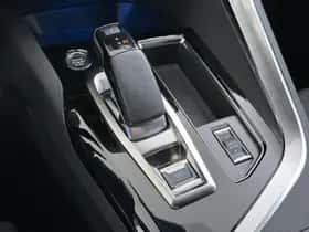 Peugeot 3008 (2023) thumbnail 42