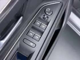 Peugeot 3008 (2022) thumbnail 19