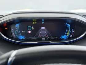 Peugeot 3008 (2022) thumbnail 34