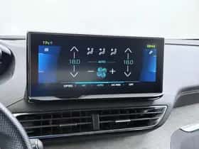 Peugeot 3008 (2022) thumbnail 36