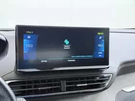 Peugeot 3008 (2022) thumbnail 38