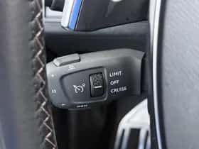 Peugeot 3008 (2021) thumbnail 31