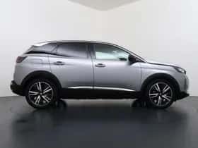 Peugeot 3008 (2021) thumbnail 9