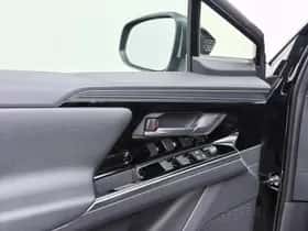 Toyota bZ4X (2024) thumbnail 16