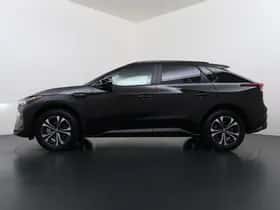 Toyota bZ4X (2024) thumbnail 5