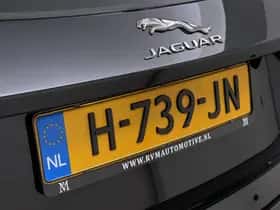 Jaguar E-Pace (2020) thumbnail 10