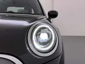 MINI Electric (2021) thumbnail 13