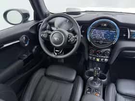 MINI Electric (2021) thumbnail 21