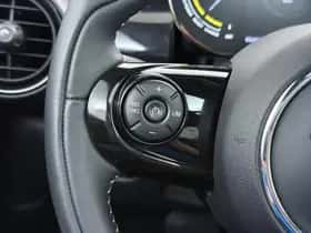 MINI Electric (2021) thumbnail 25
