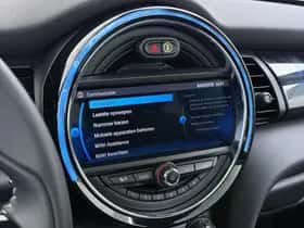 MINI Electric (2021) thumbnail 29